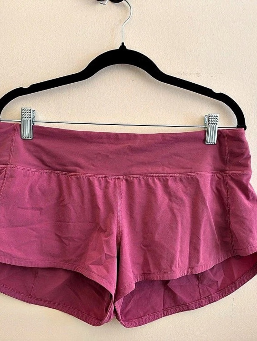 lululemon Athletic Shorts Pink Size 8